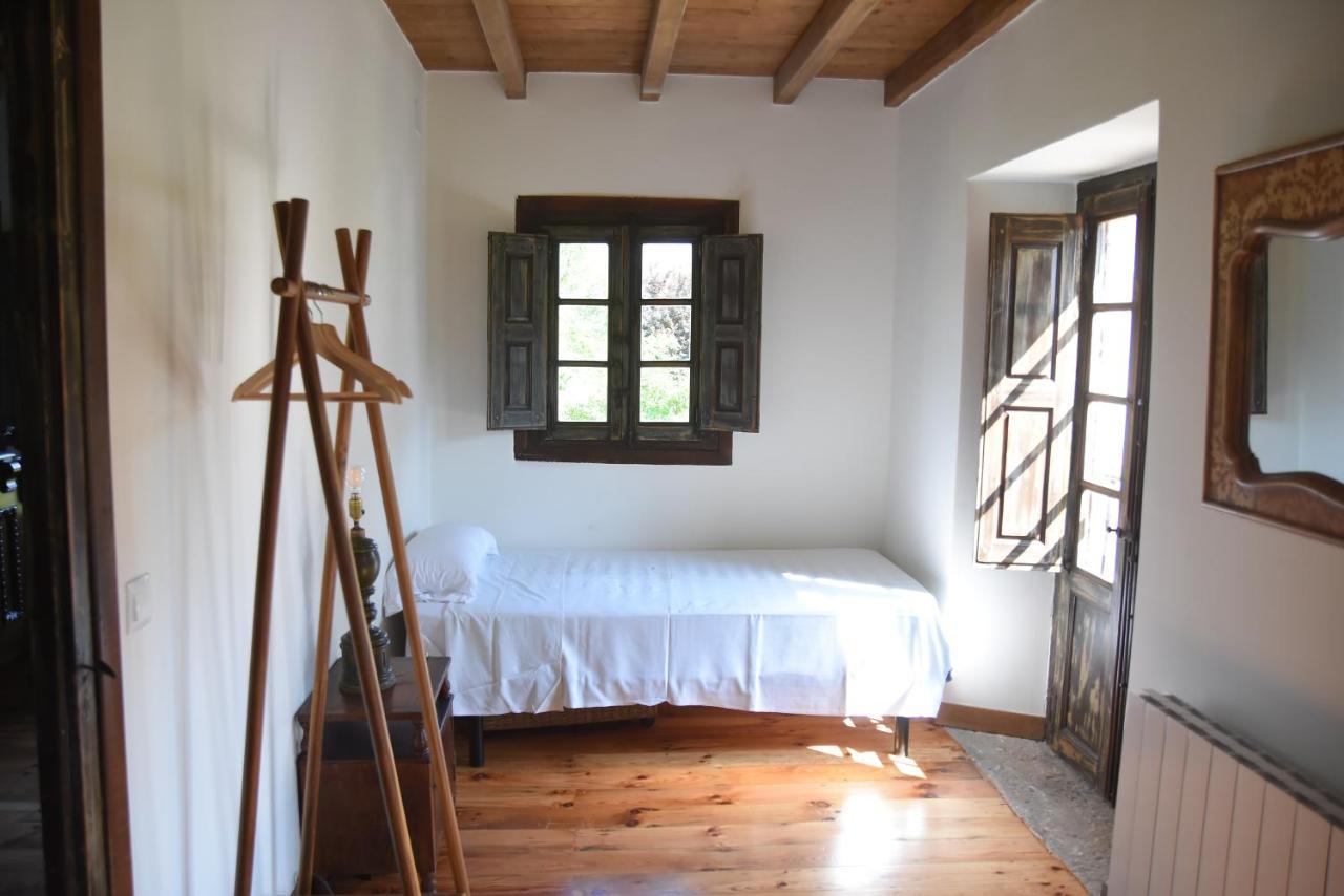 Espectacular Casa Rural En Castaneda Socobio Exteriör bild